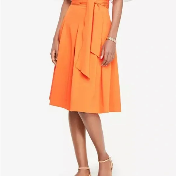 Ann Taylor - Petite 0P Rich Mango Belted Full Midi Skirt - Picture 3 of 4